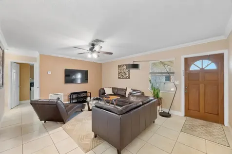 6324 Fillmore Street Hollywood FL 33024