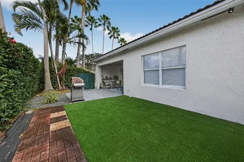 6435 Egret Terrace Coconut Creek FL 33073