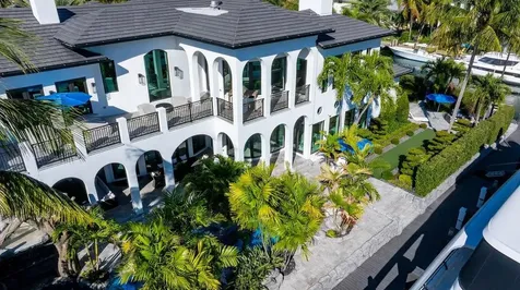 2457 NE 26th Street Lighthouse Point FL 33064