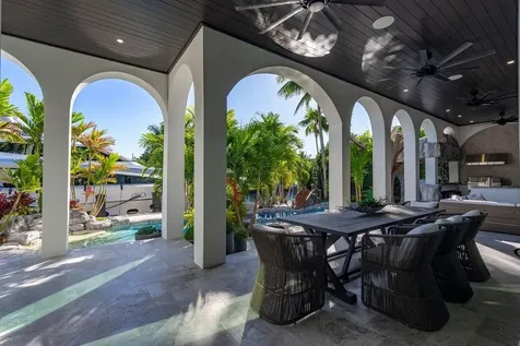 2457 NE 26th Street Lighthouse Point FL 33064