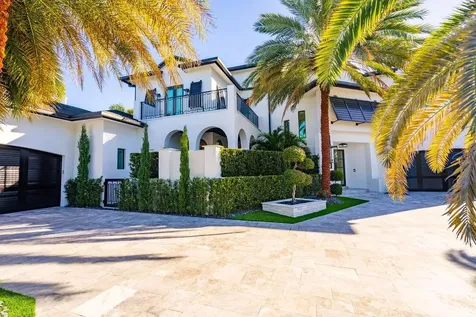 2457 NE 26th Street Lighthouse Point FL 33064