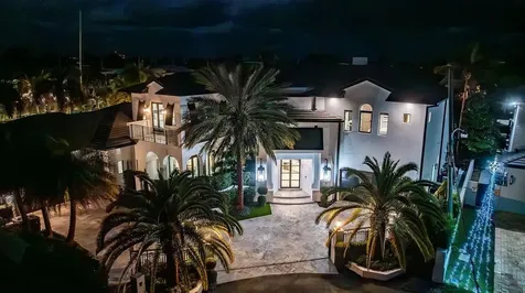 2457 NE 26th Street Lighthouse Point FL 33064