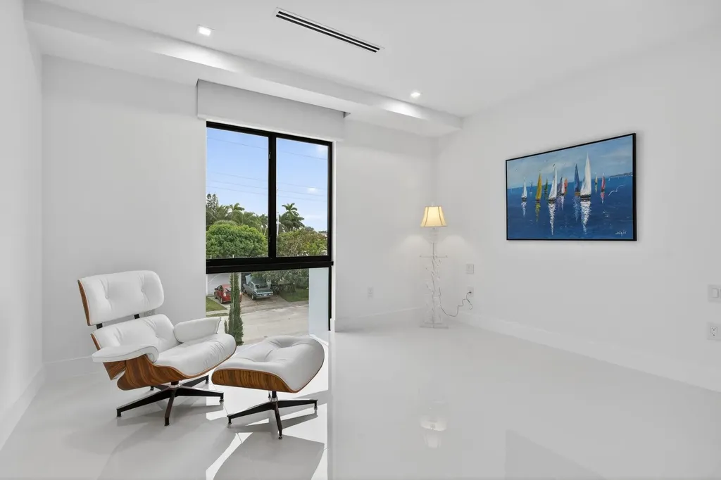 1205 Avocado Isle Fort Lauderdale FL 33315