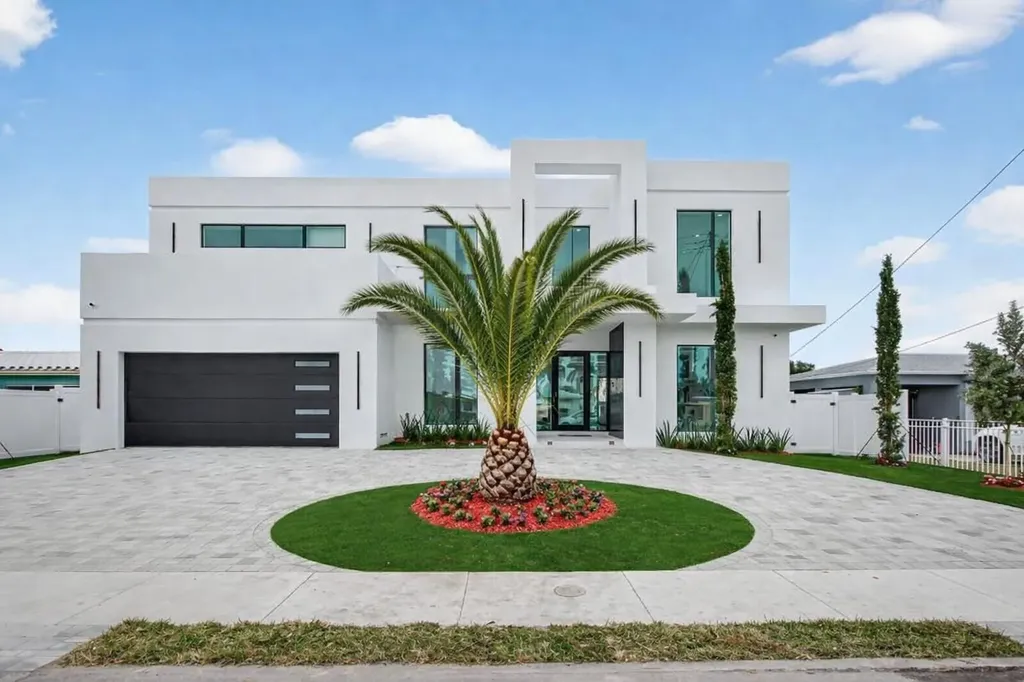 1205 Avocado Isle Fort Lauderdale FL 33315