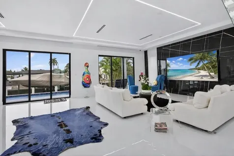 1205 Avocado Isle Fort Lauderdale FL 33315