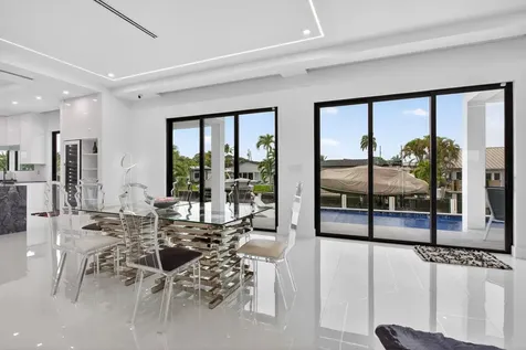 1205 Avocado Isle Fort Lauderdale FL 33315