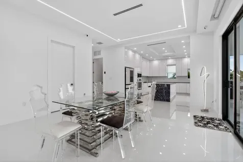 1205 Avocado Isle Fort Lauderdale FL 33315