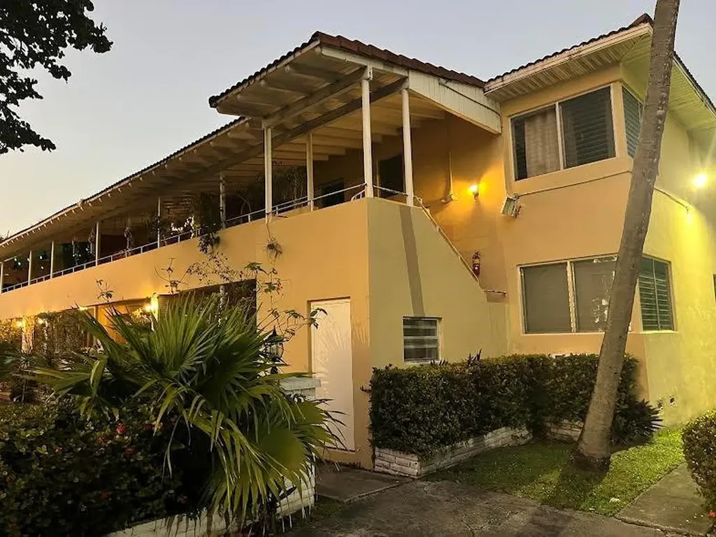 30 Park Drive Bal Harbour FL 33154