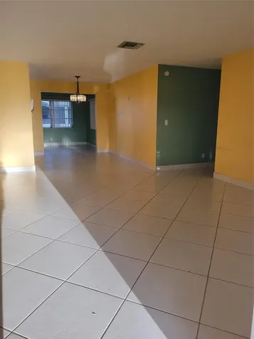 1170 NW 90th Avenue Plantation FL 33322