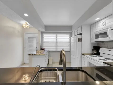 3005 Portofino Isle Coconut Creek FL 33066
