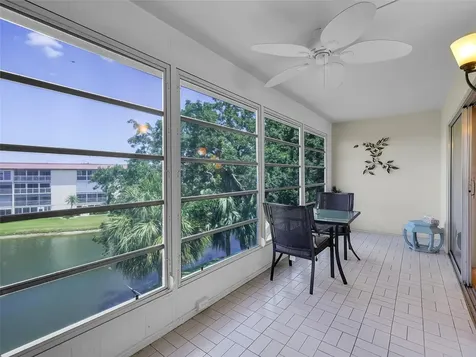 3005 Portofino Isle Coconut Creek FL 33066