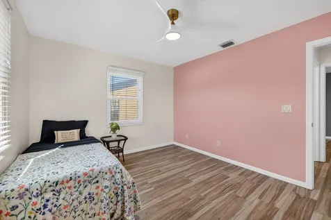 341 11th Avenue Vero Beach FL 32962