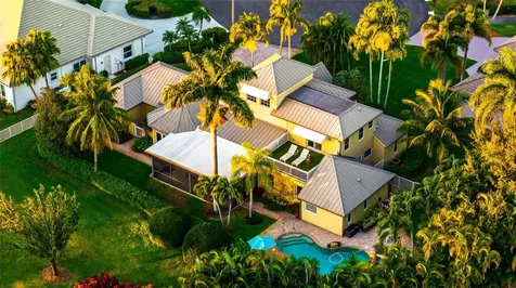 10610 Ave Of The Pga Palm Beach Gardens FL 33418