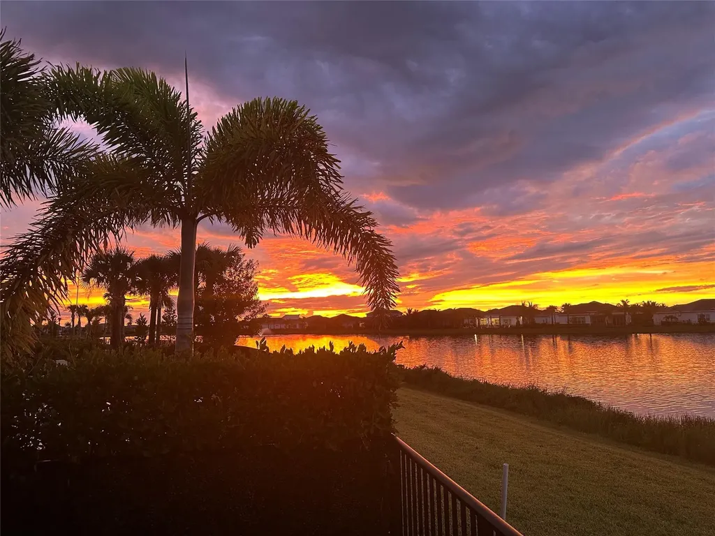 12617 Solana Bay Circle Palm Beach Gardens FL 33412