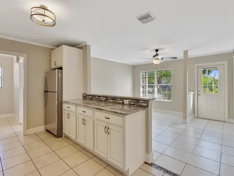 2375 16th Avenue SW Vero Beach FL 32962