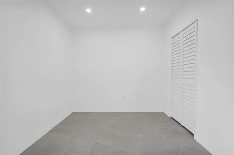 11406 NW 17th Avenue Miami FL 33167