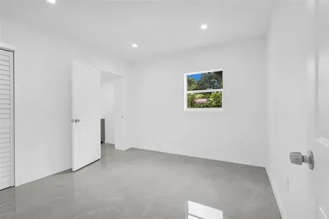 11406 NW 17th Avenue Miami FL 33167