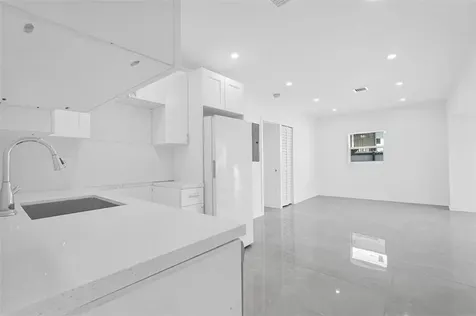 11406 NW 17th Avenue Miami FL 33167