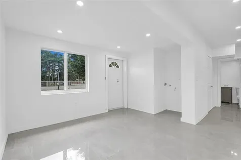 11406 NW 17th Avenue Miami FL 33167