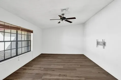 1955 NW 108th Lane Coral Springs FL 33071