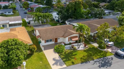 5710 NW 68th Terrace Tamarac FL 33321