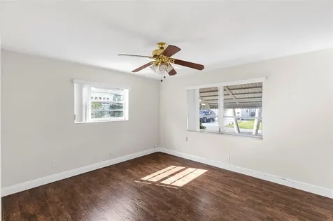 5710 NW 68th Terrace Tamarac FL 33321