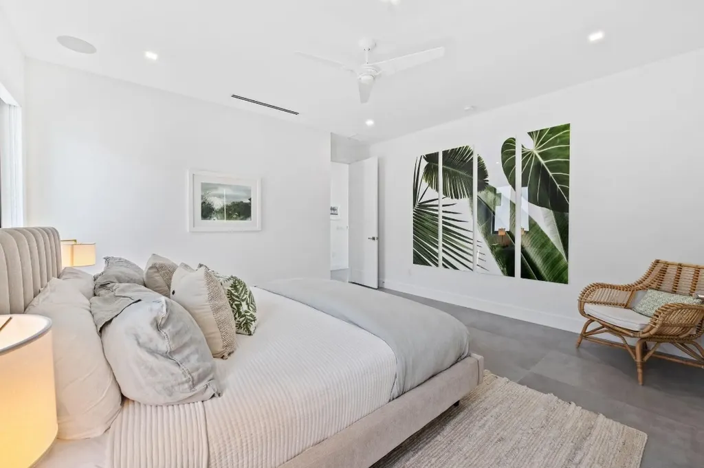 743 S Lake Avenue Delray Beach FL 33483