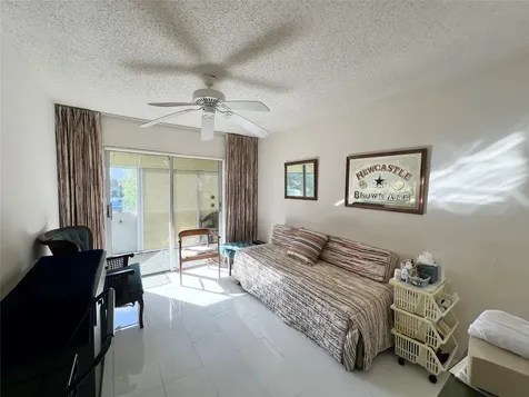 62 Farnham C Deerfield Beach FL 33442