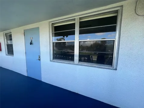 62 Farnham C Deerfield Beach FL 33442