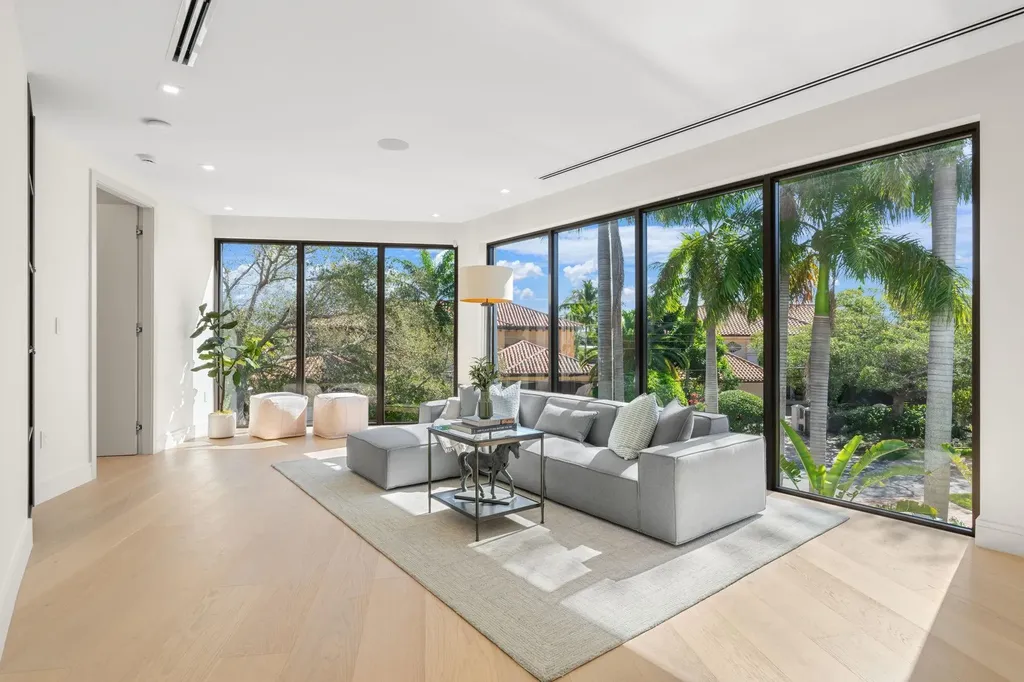 2035 Intracoastal Drive Fort Lauderdale FL 33305