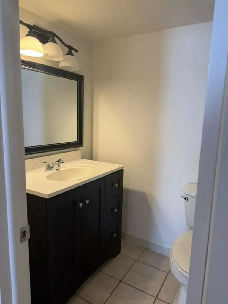 733 SE 1st Way Deerfield Beach FL 33441
