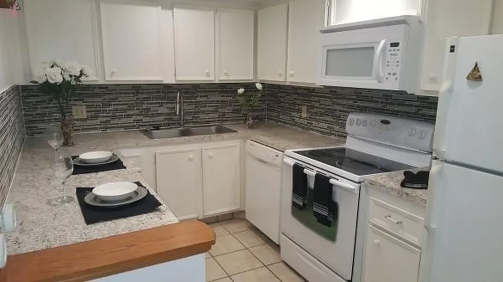 733 SE 1st Way Deerfield Beach FL 33441