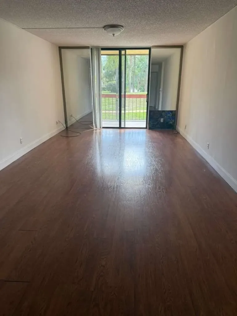 733 SE 1st Way Deerfield Beach FL 33441
