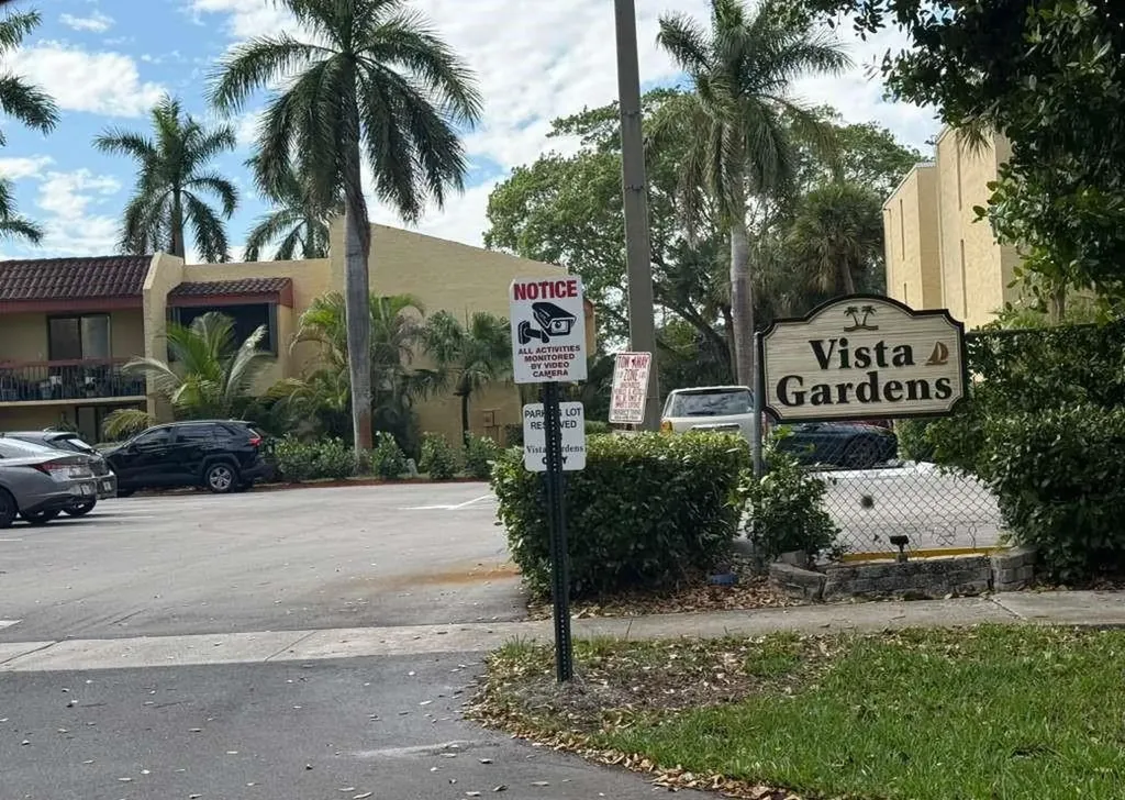 733 SE 1st Way Deerfield Beach FL 33441