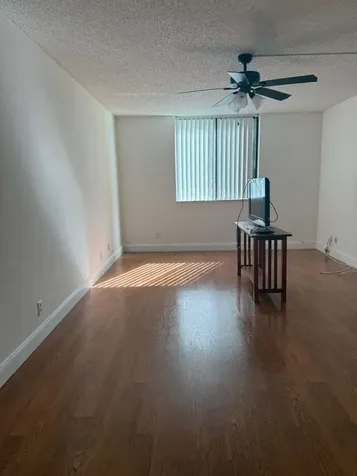733 SE 1st Way Deerfield Beach FL 33441