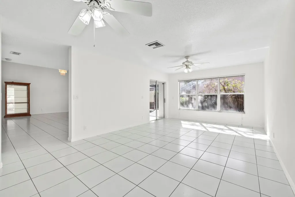 10320 NW 10th Court Plantation FL 33322