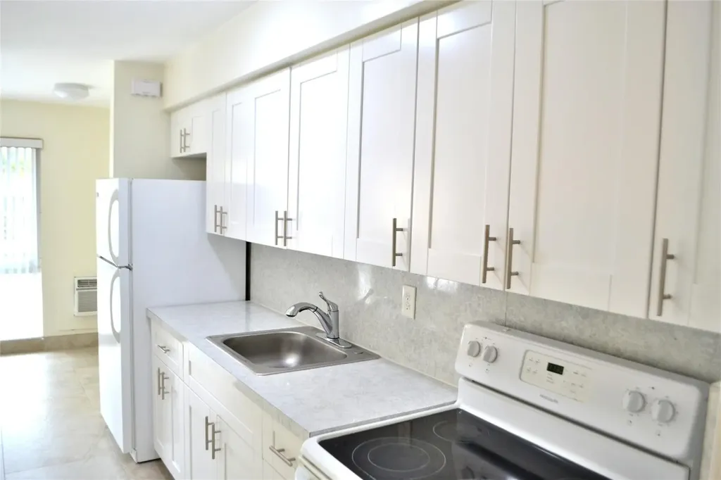4209 NE 21st Avenue Fort Lauderdale FL 33308