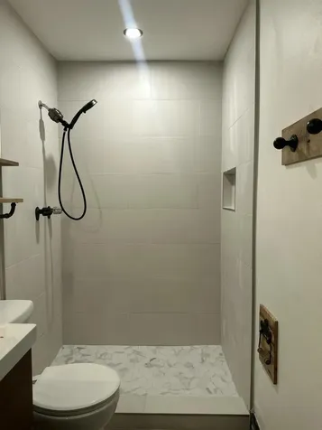 18111 NW 68th Avenue Hialeah FL 33015