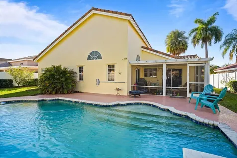 955 NW 202nd Avenue Pembroke Pines FL 33029