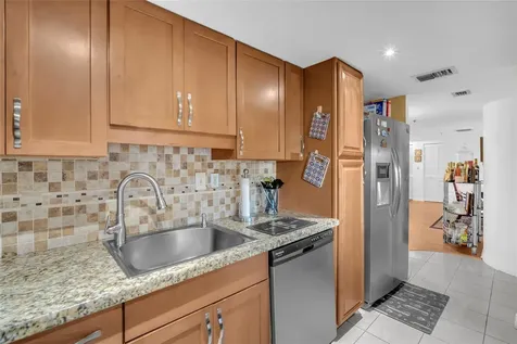 3910 Inverrary Boulevard Lauderhill FL 33319