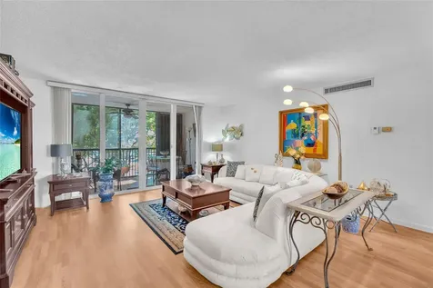 3910 Inverrary Boulevard Lauderhill FL 33319