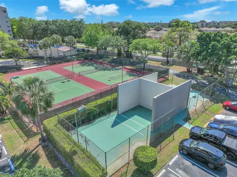 3910 Inverrary Boulevard Lauderhill FL 33319