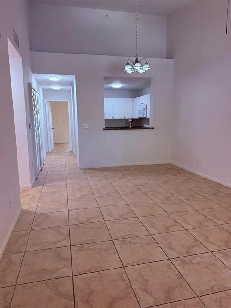 2941 Riverside Drive Coral Springs FL 33065