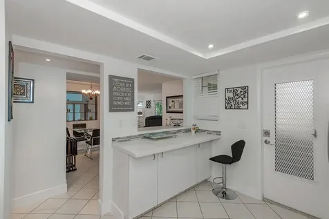 1333 E Hallandale Beach Boulevard Hallandale Beach FL 33009