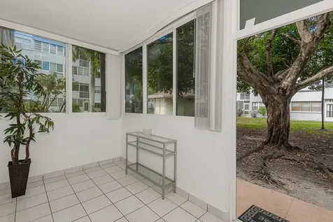 1333 E Hallandale Beach Boulevard Hallandale Beach FL 33009