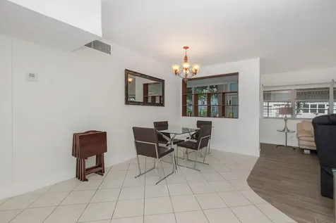 1333 E Hallandale Beach Boulevard Hallandale Beach FL 33009