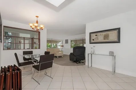 1333 E Hallandale Beach Boulevard Hallandale Beach FL 33009