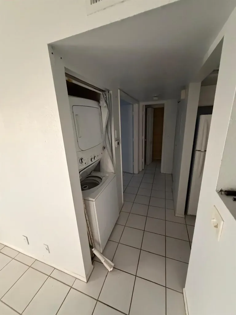 1531 SE Royal Green Circle Port St Lucie FL 34952