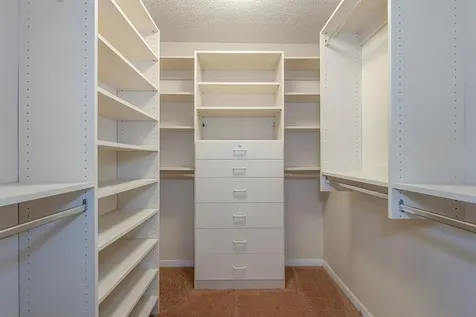 3650 N 36th Avenue Hollywood FL 33021
