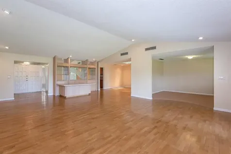 3650 N 36th Avenue Hollywood FL 33021